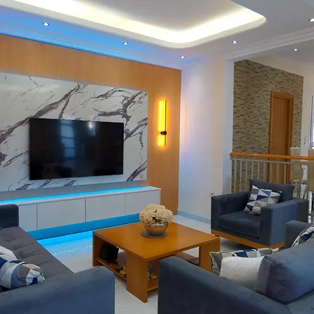 Hillside Horizon Villa