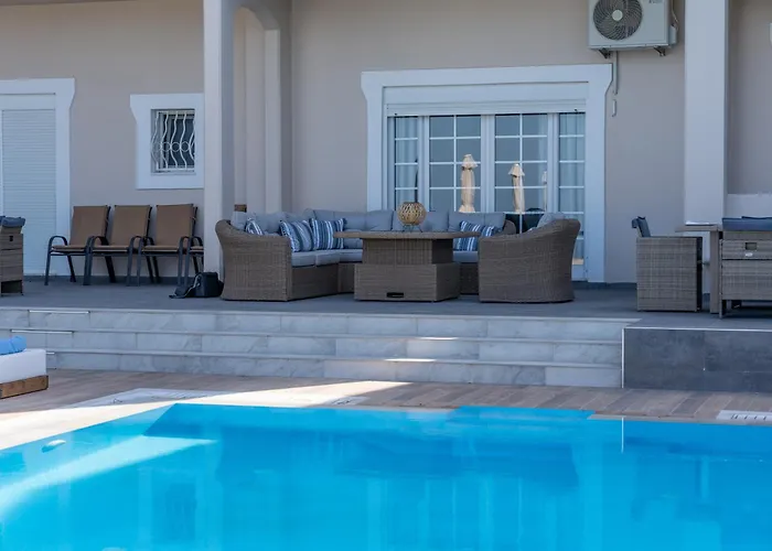 Hillside Horizon Villa Sgourou