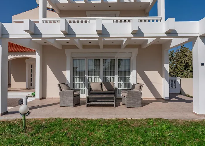 Hillside Horizon Villa *